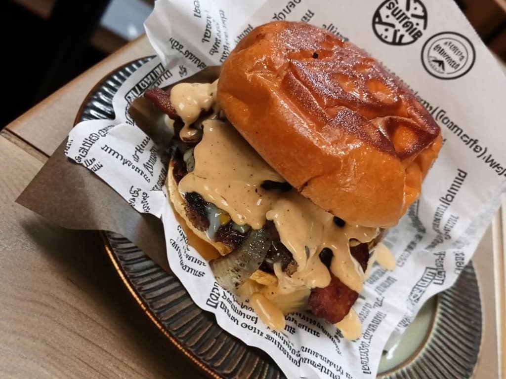 Southwest Bacon Burger